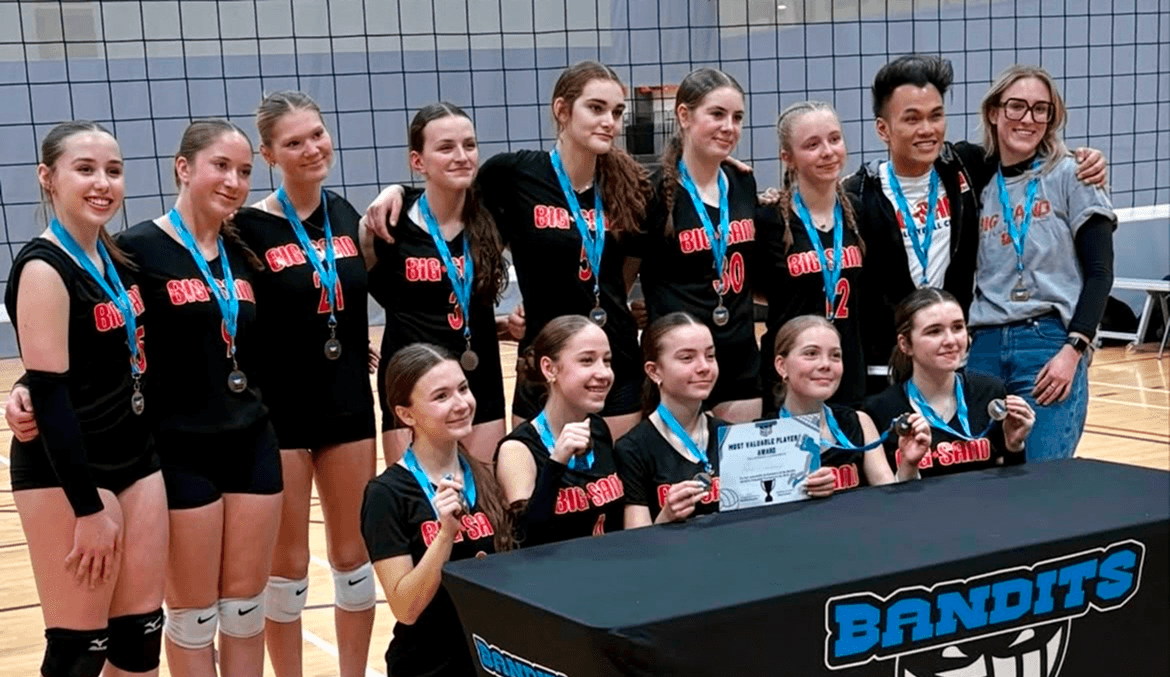 Big Sand Black 15U